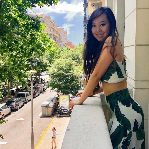 💕🎉Meet Your Seller!🎉💕 - Picture 1 of 6